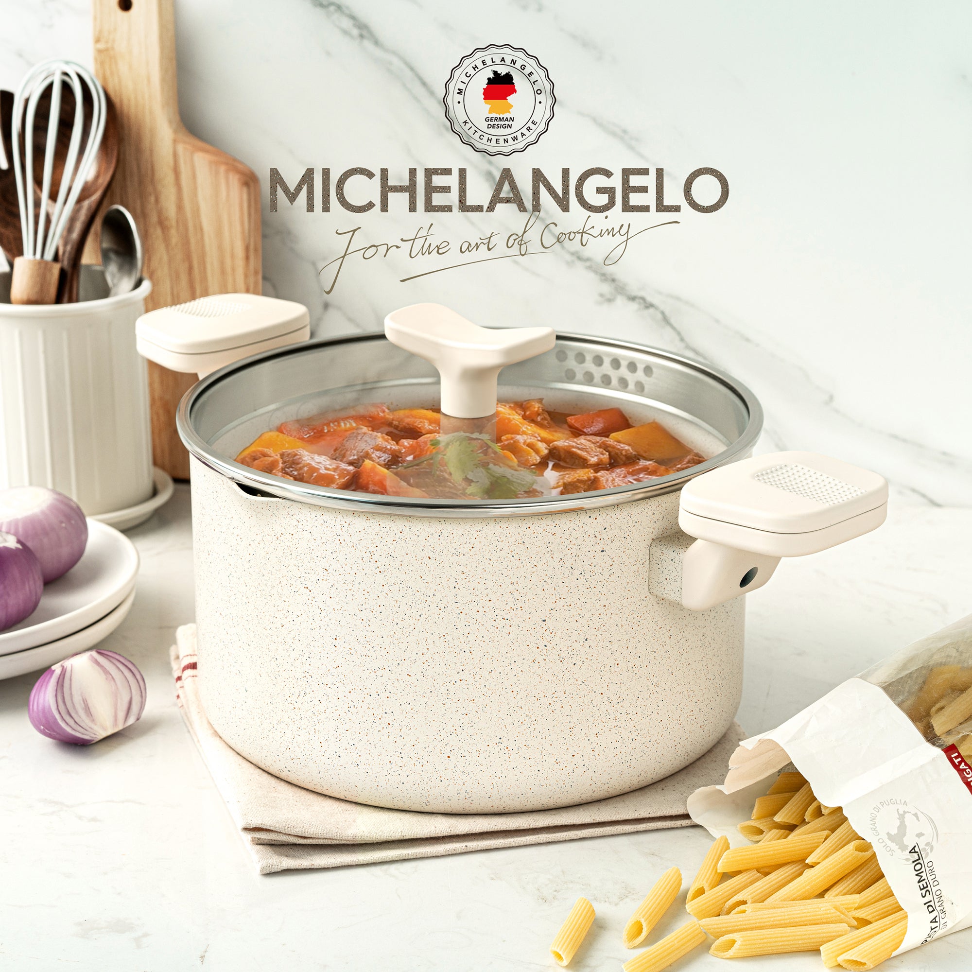 MICHELANGELO Pasta Pot with Strainer Lid, 6 Quart Multipurpose Pot with Twist and Lock Handles